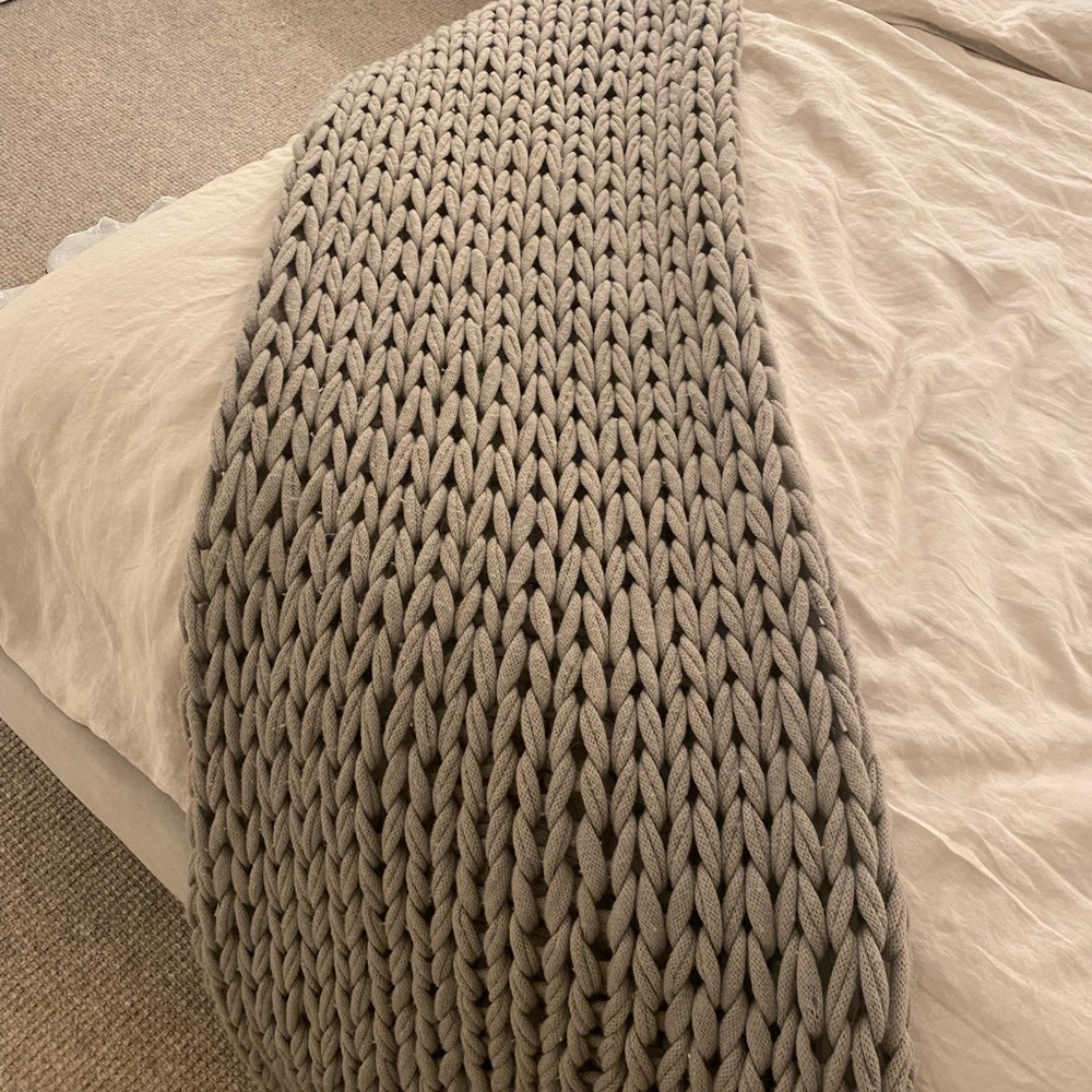 50 x 60 chunky double knit / cable knit handmade throw blanket